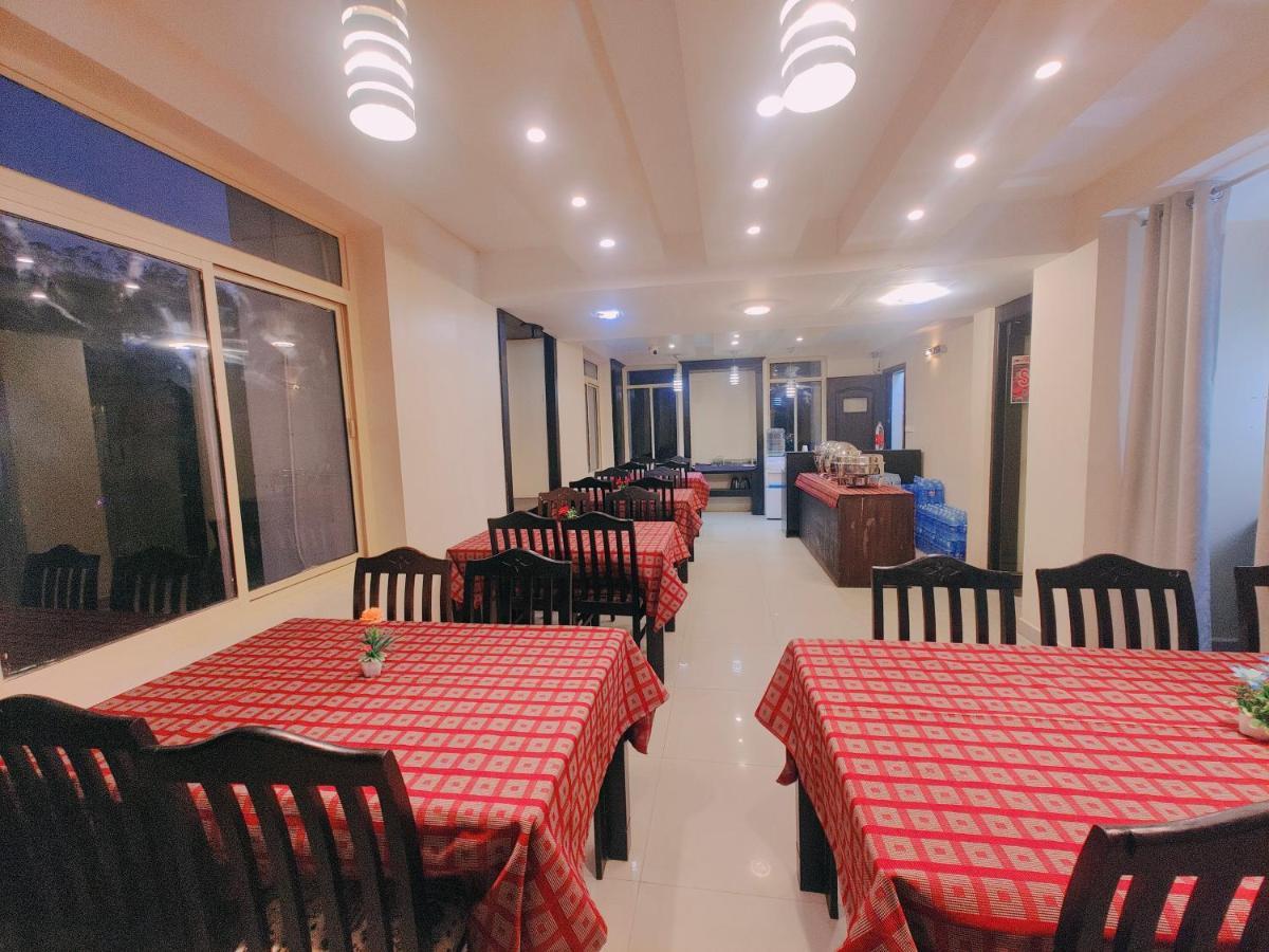 Hotel Emerald Inn Муннар Экстерьер фото